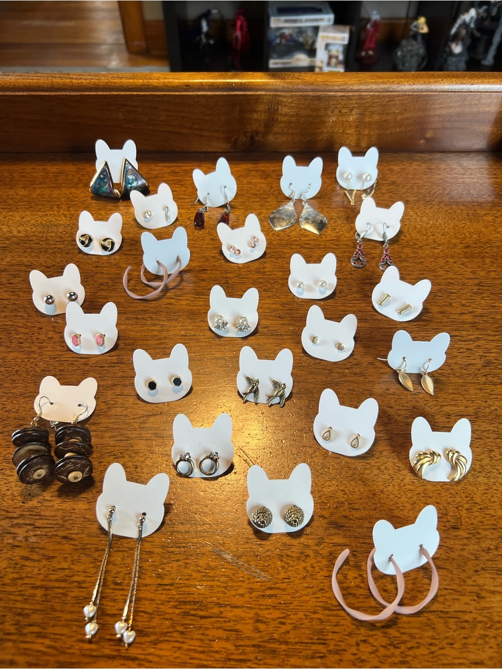 25pc Vintage Earring Bundle Set